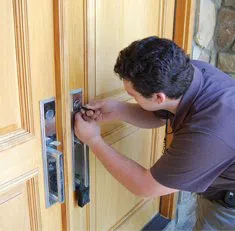 Medway Locksmith Store Medway, MA 508-980-7066